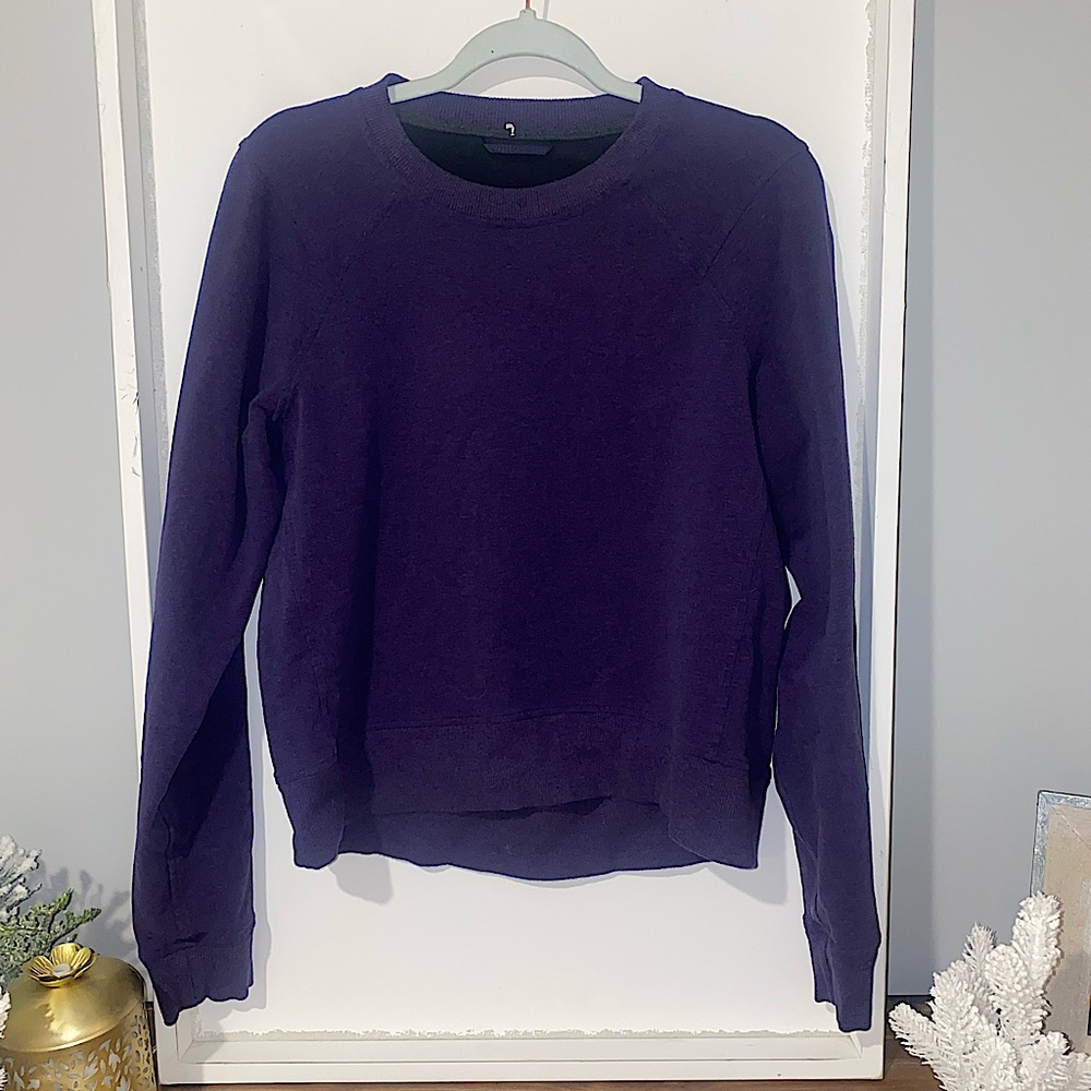 Lululemon Crew Neck Sweatshirt, size 4/6